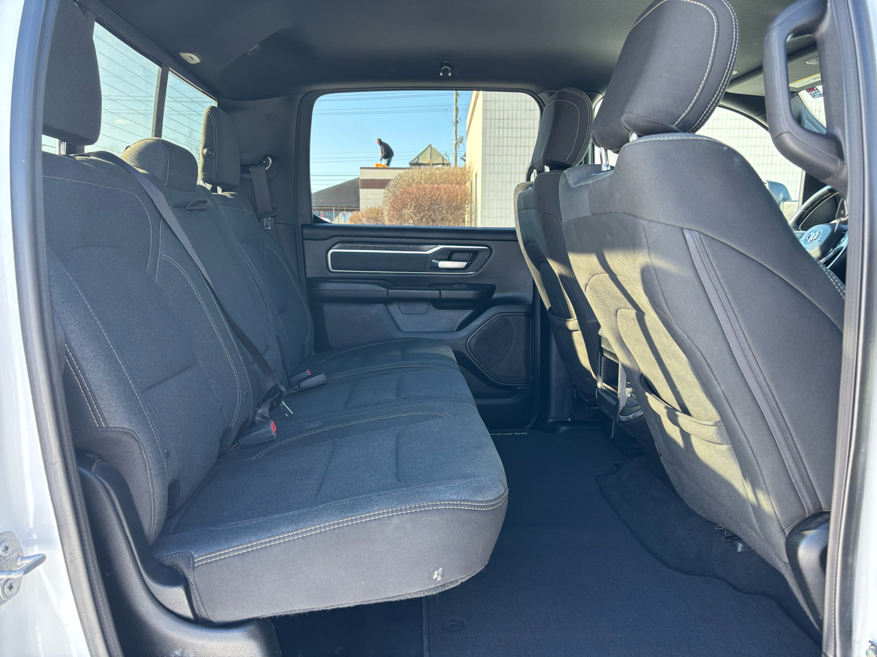 RAM 1500 Big Horn/Lone Star 4x4 Crew Cab 5'7" Box 2019