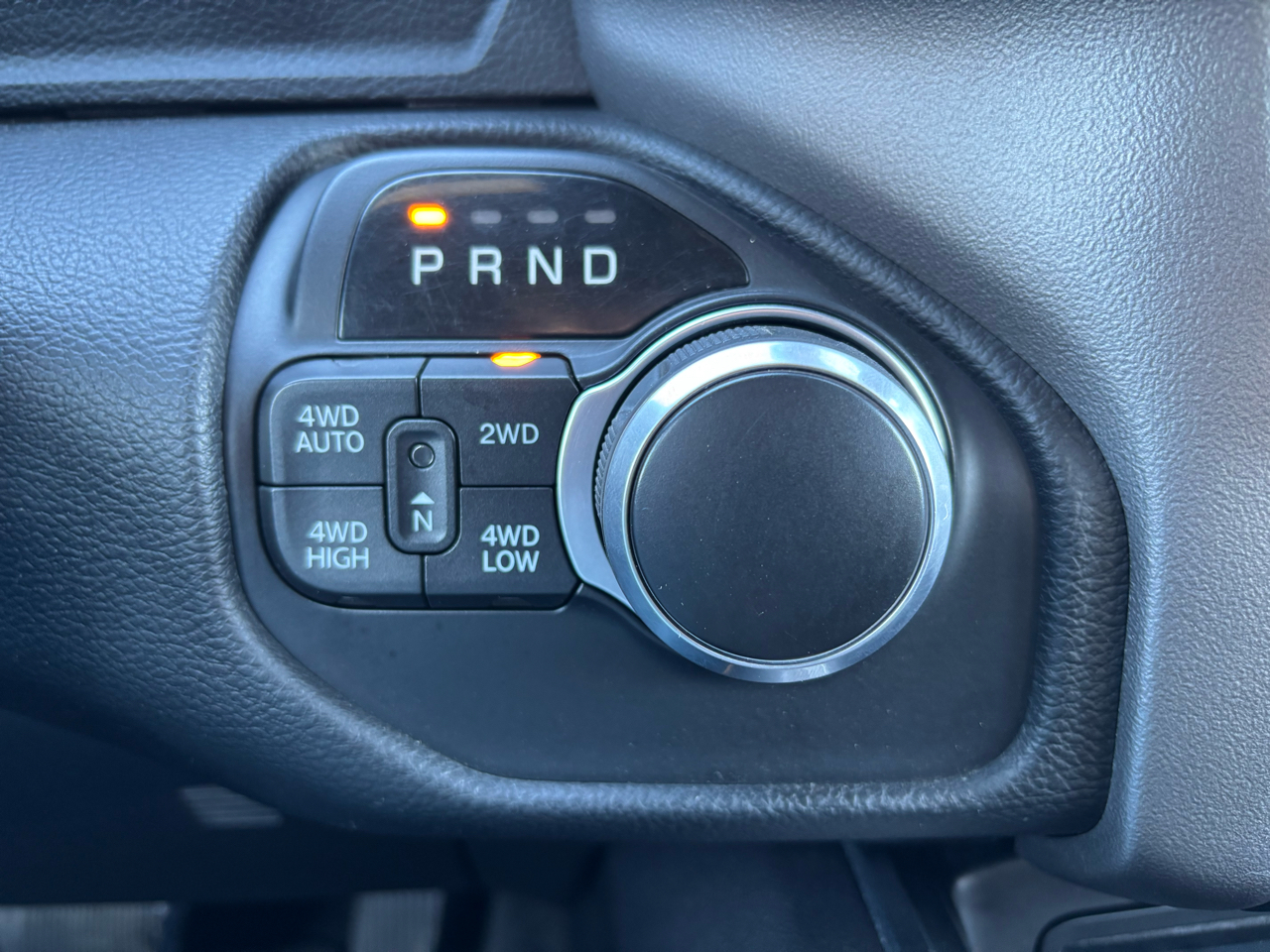 RAM 1500 Big Horn/Lone Star 4x4 Crew Cab 5'7" Box 2019