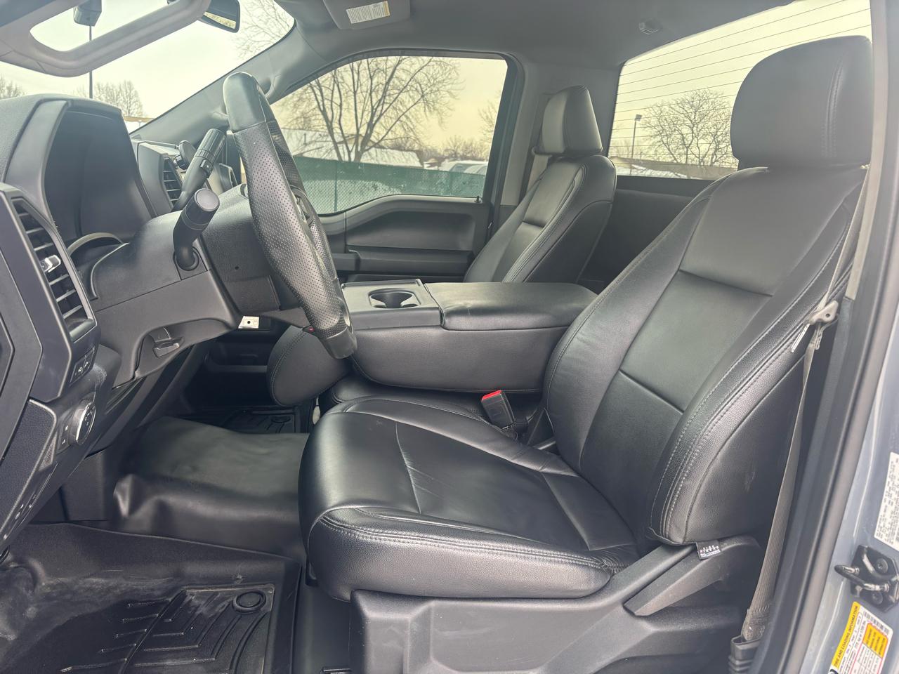 Ford F-150 XL Reg. Cab Short Bed 4WD 2020