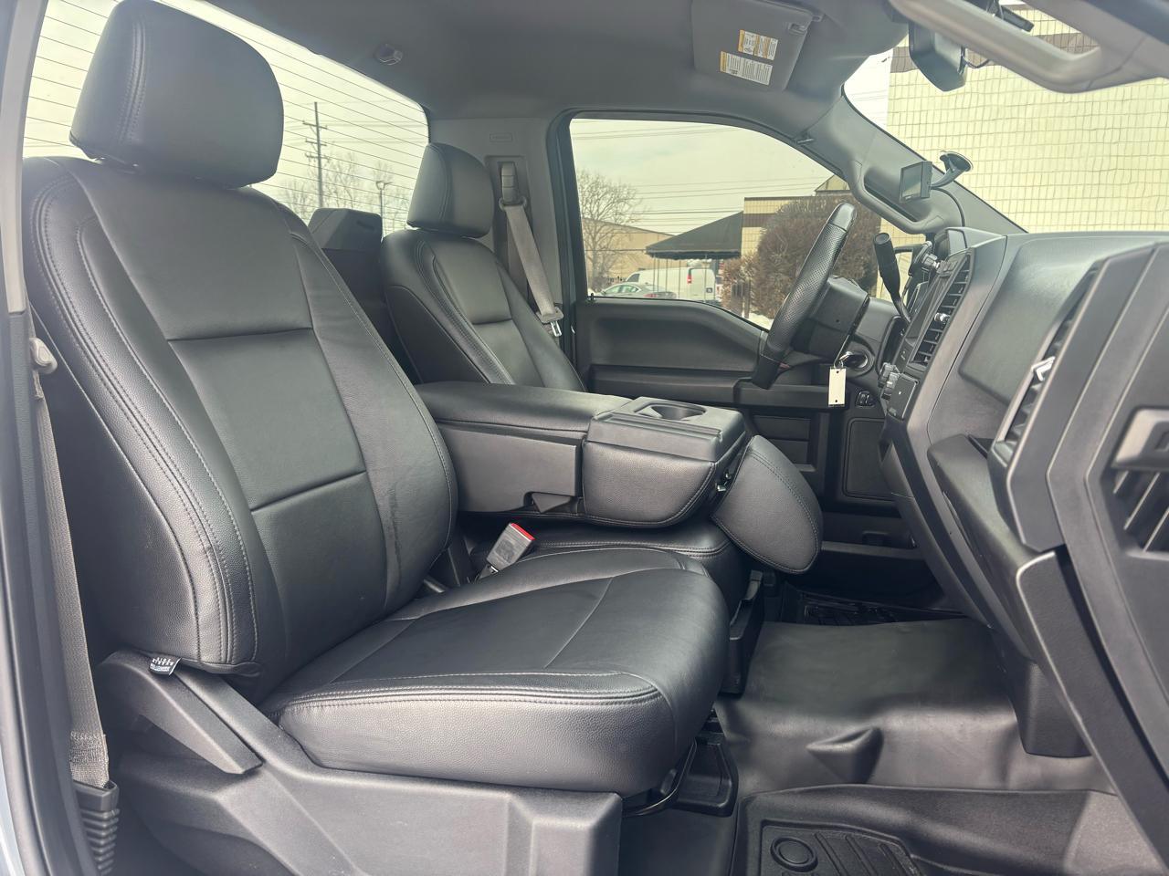 Ford F-150 XL Reg. Cab Short Bed 4WD 2020