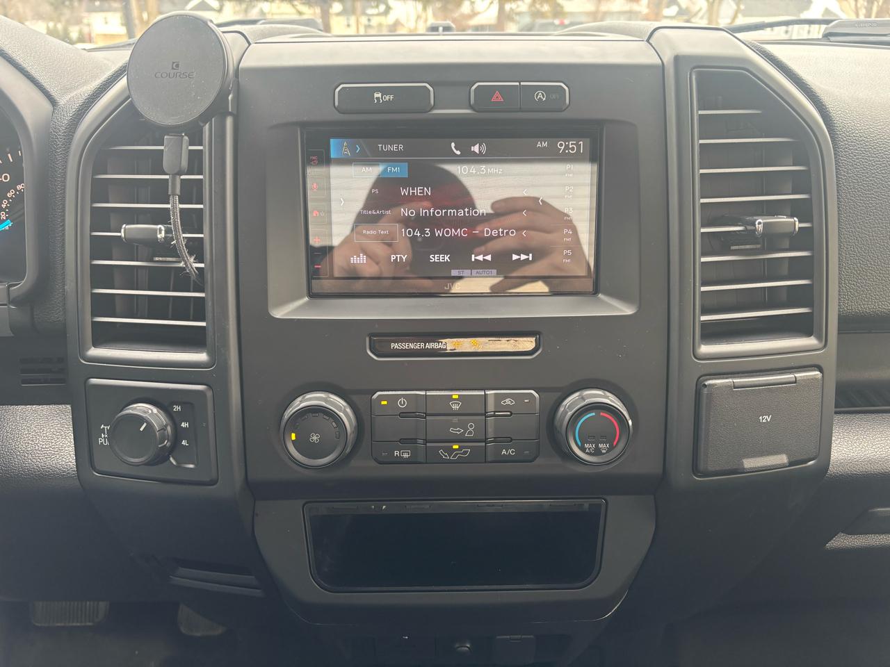 Ford F-150 XL Reg. Cab Short Bed 4WD 2020