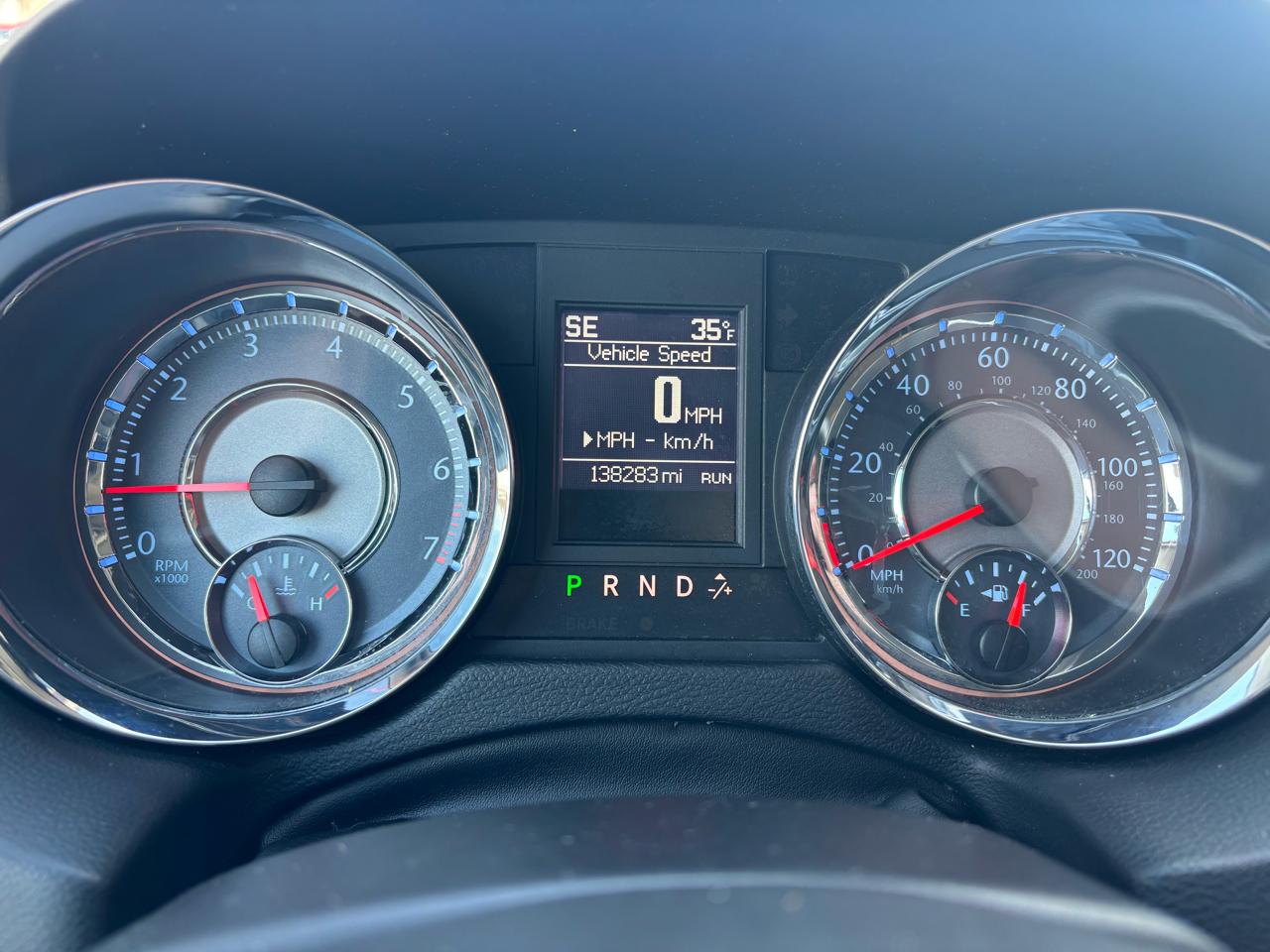 Chrysler Town & Country 4dr Wgn Touring-L 2015