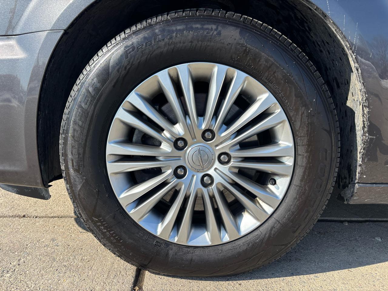 Chrysler Town & Country 4dr Wgn Touring-L 2015