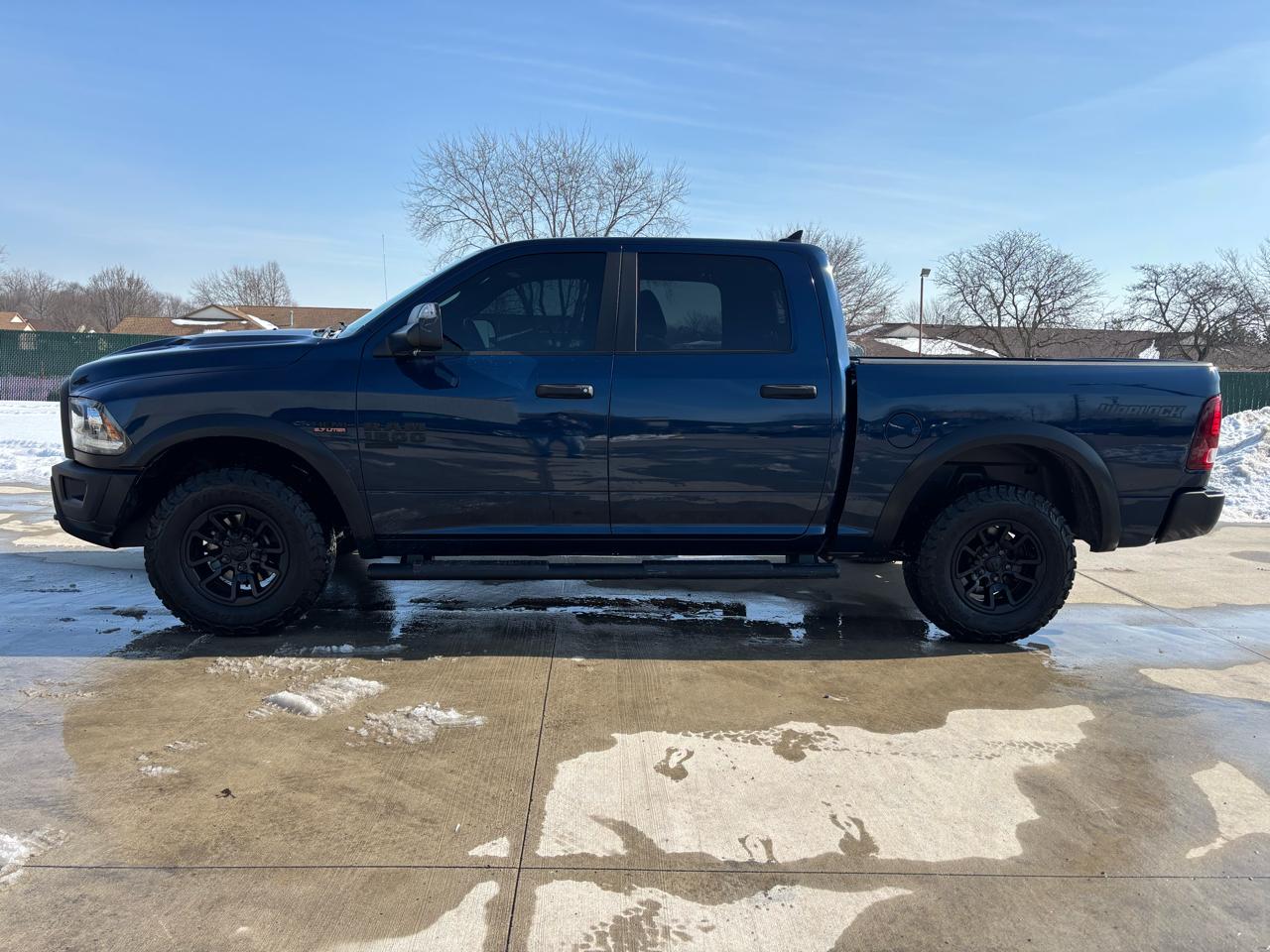 RAM 1500 Classic Warlock 4x4 Crew Cab 5'7" Box 2021