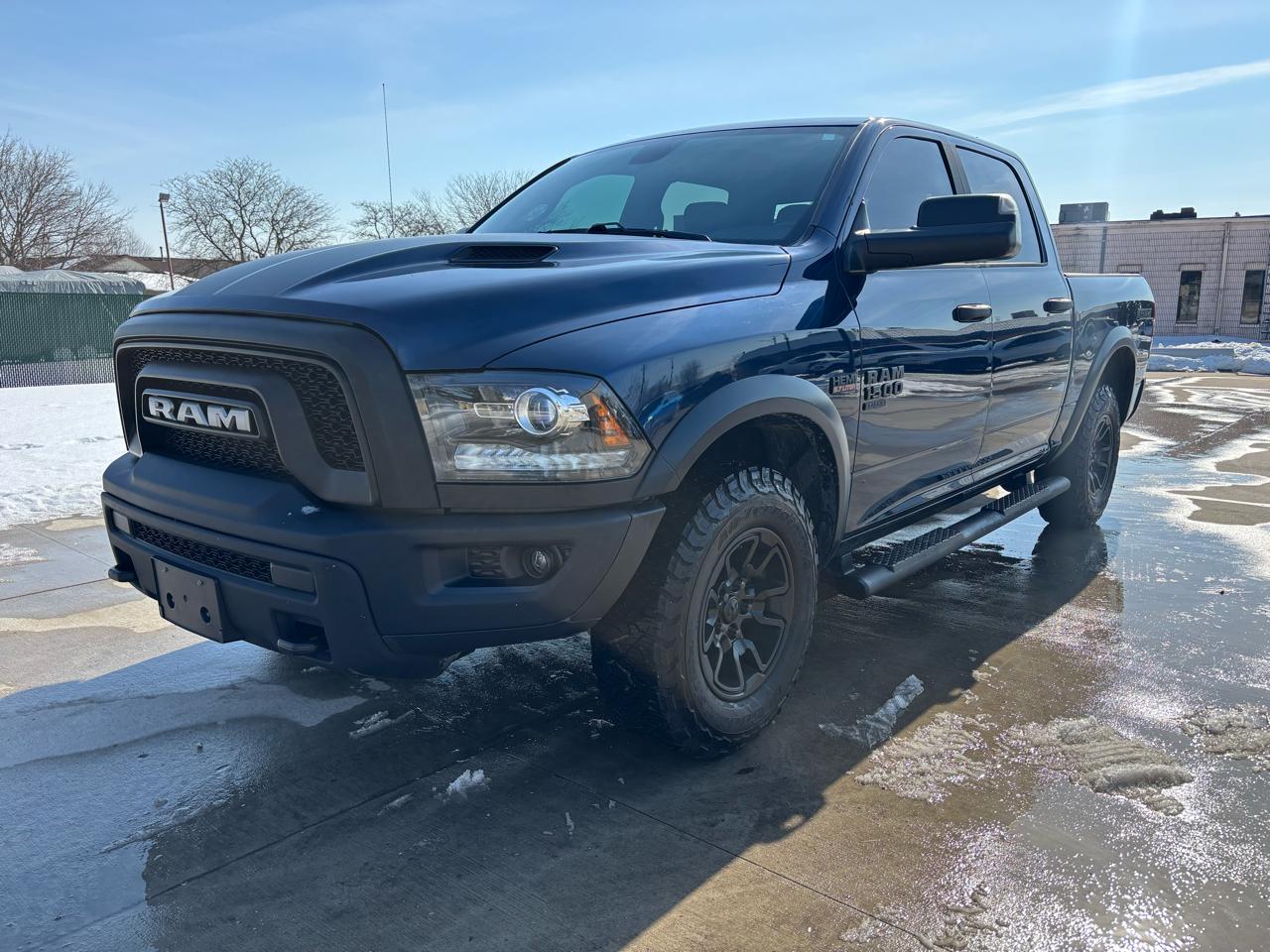 RAM 1500 Classic Warlock 4x4 Crew Cab 5'7" Box 2021