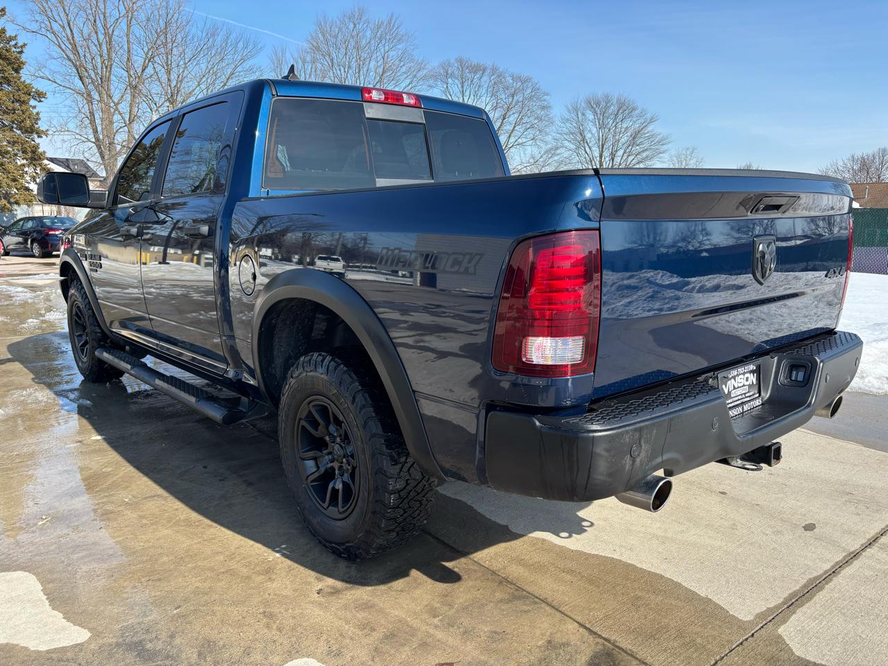 RAM 1500 Classic Warlock 4x4 Crew Cab 5'7" Box 2021