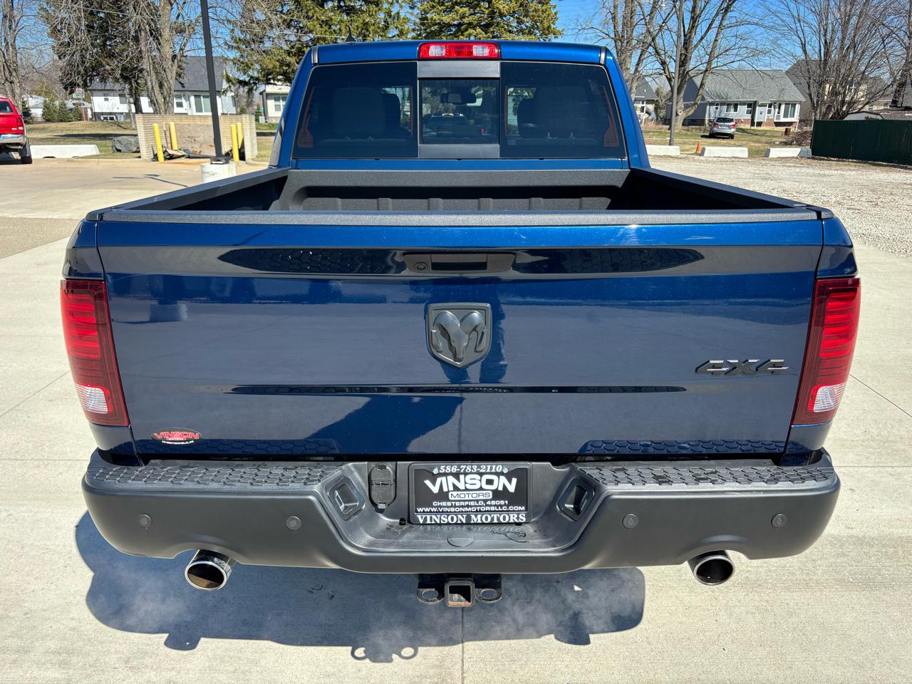 RAM 1500 Classic Warlock 4x4 Crew Cab 5'7" Box 2021