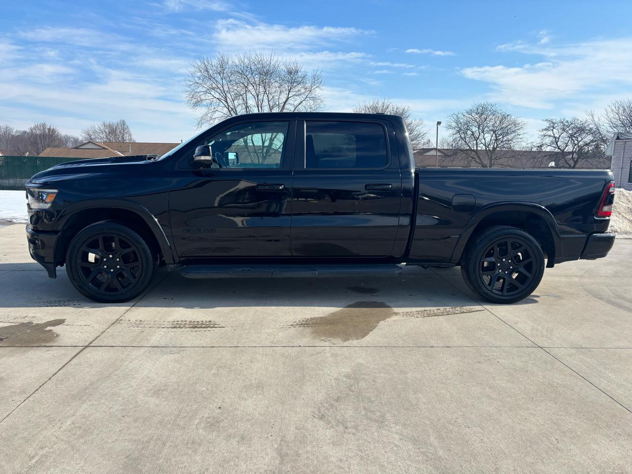 RAM 1500 Laramie 4x4 Crew Cab 6'4" Box 2022