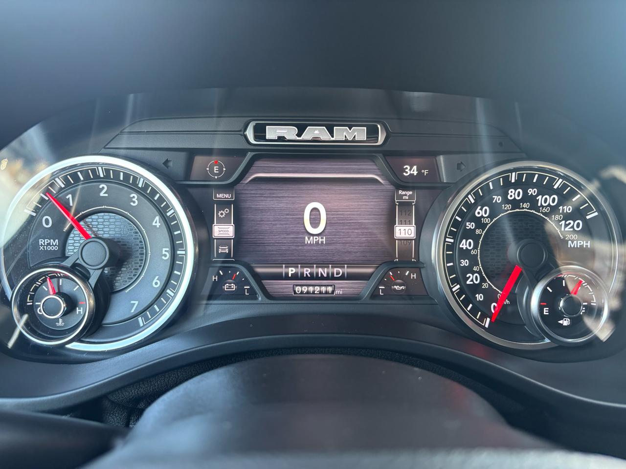 RAM 1500 Laramie 4x4 Crew Cab 6'4" Box 2022