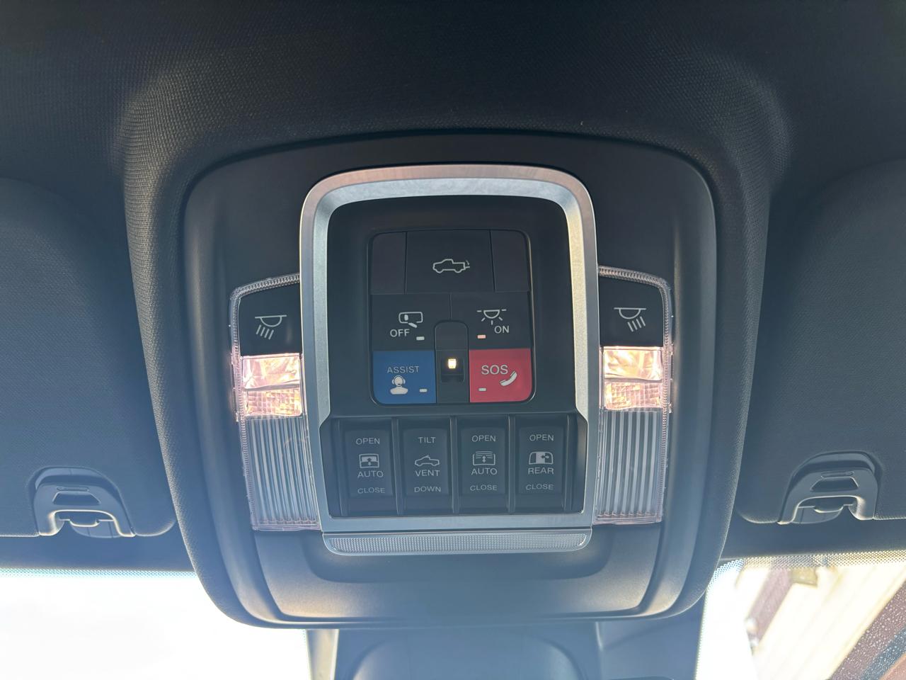 RAM 1500 Laramie 4x4 Crew Cab 6'4" Box 2022