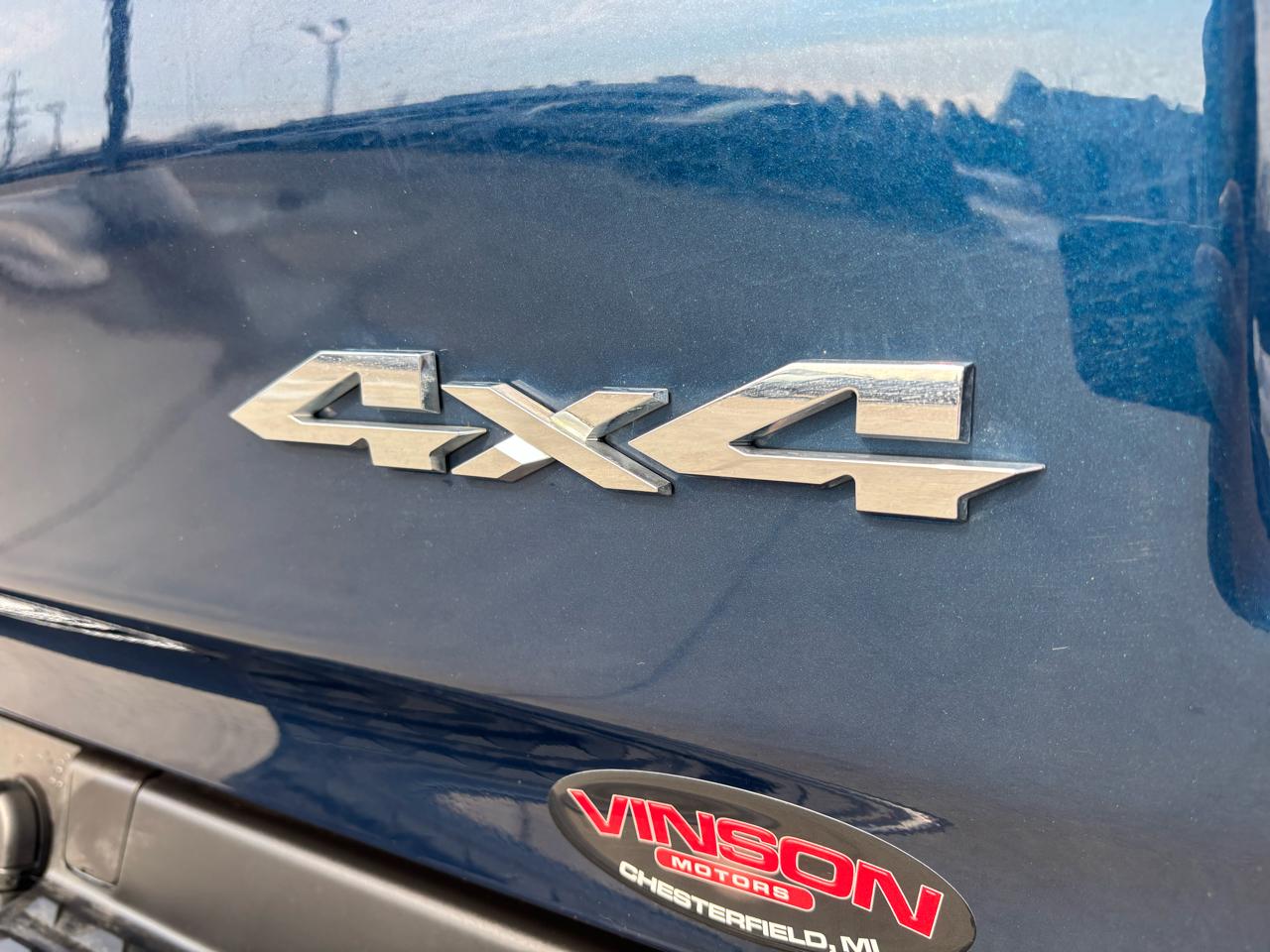 RAM 1500 Limited 4x4 Crew Cab 5'7" Box 2023