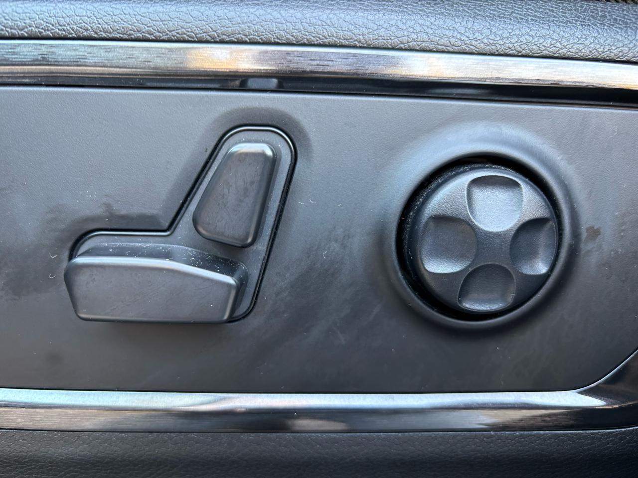 RAM 1500 Limited 4x4 Crew Cab 5'7" Box 2023