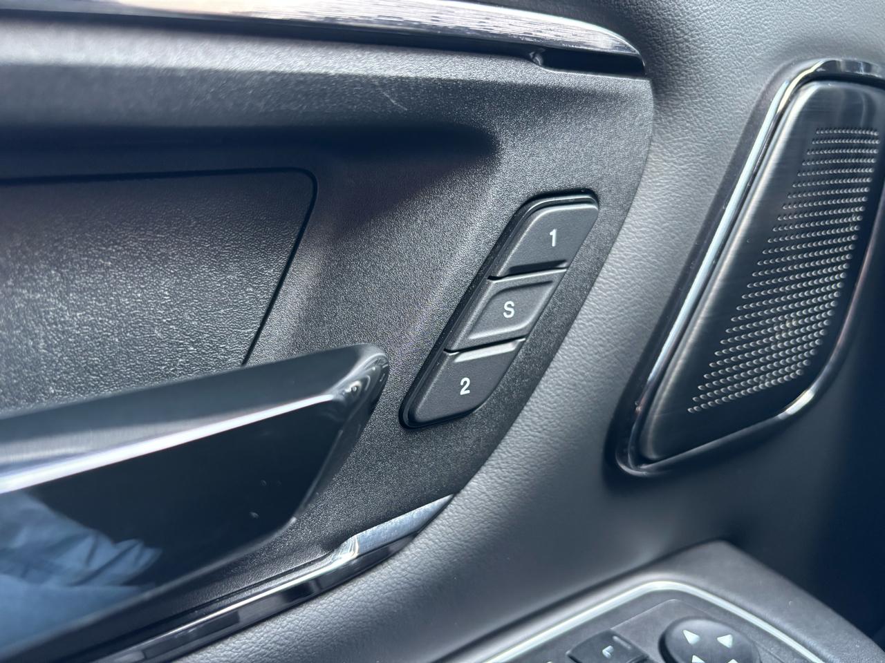 RAM 1500 Limited 4x4 Crew Cab 5'7" Box 2023