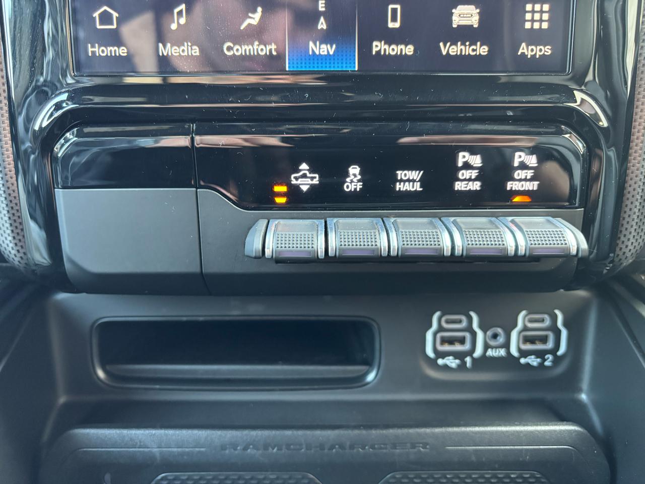 RAM 1500 Limited 4x4 Crew Cab 5'7" Box 2023