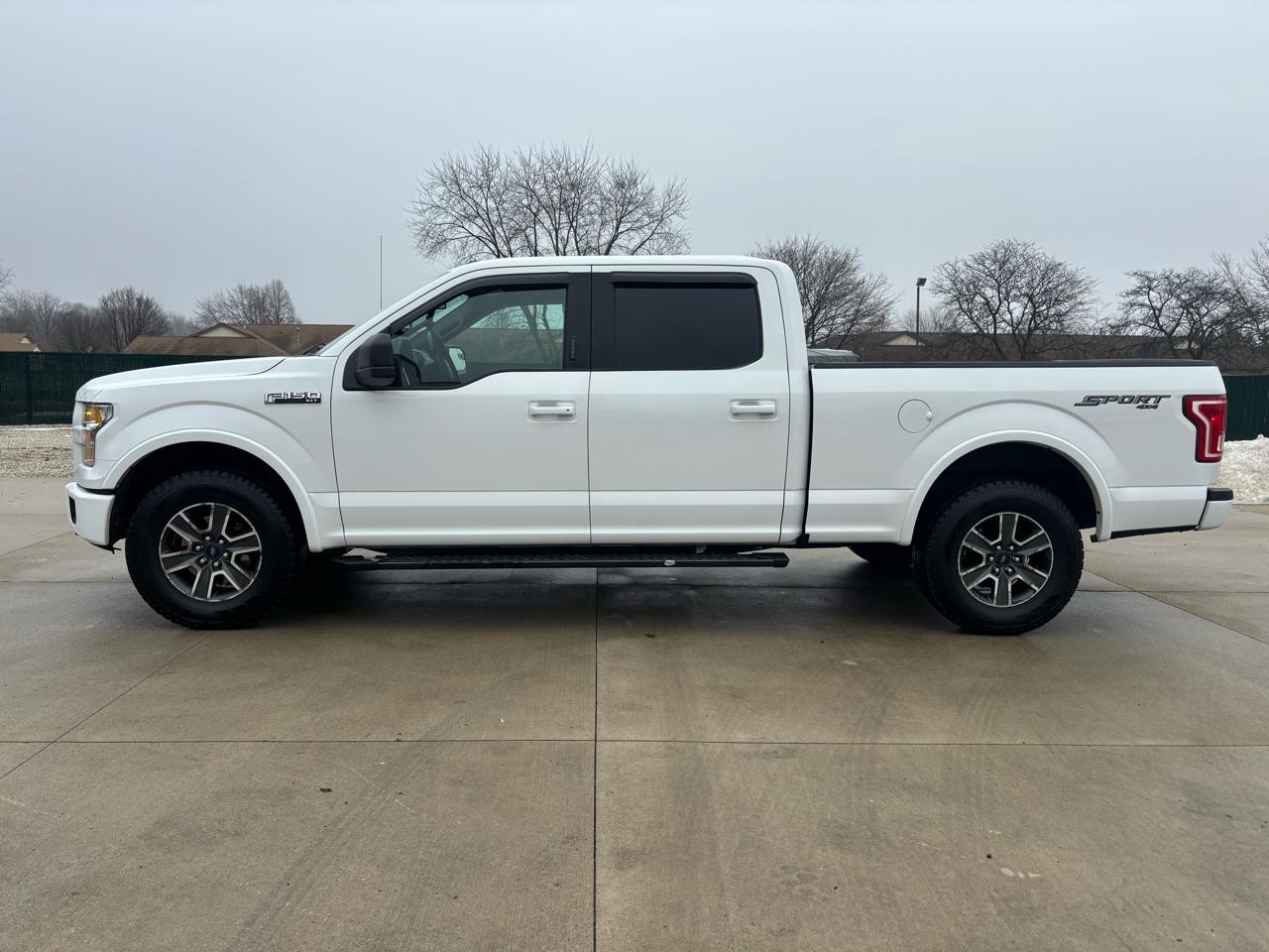 Ford F-150 4WD SuperCrew 139" XLT 2016
