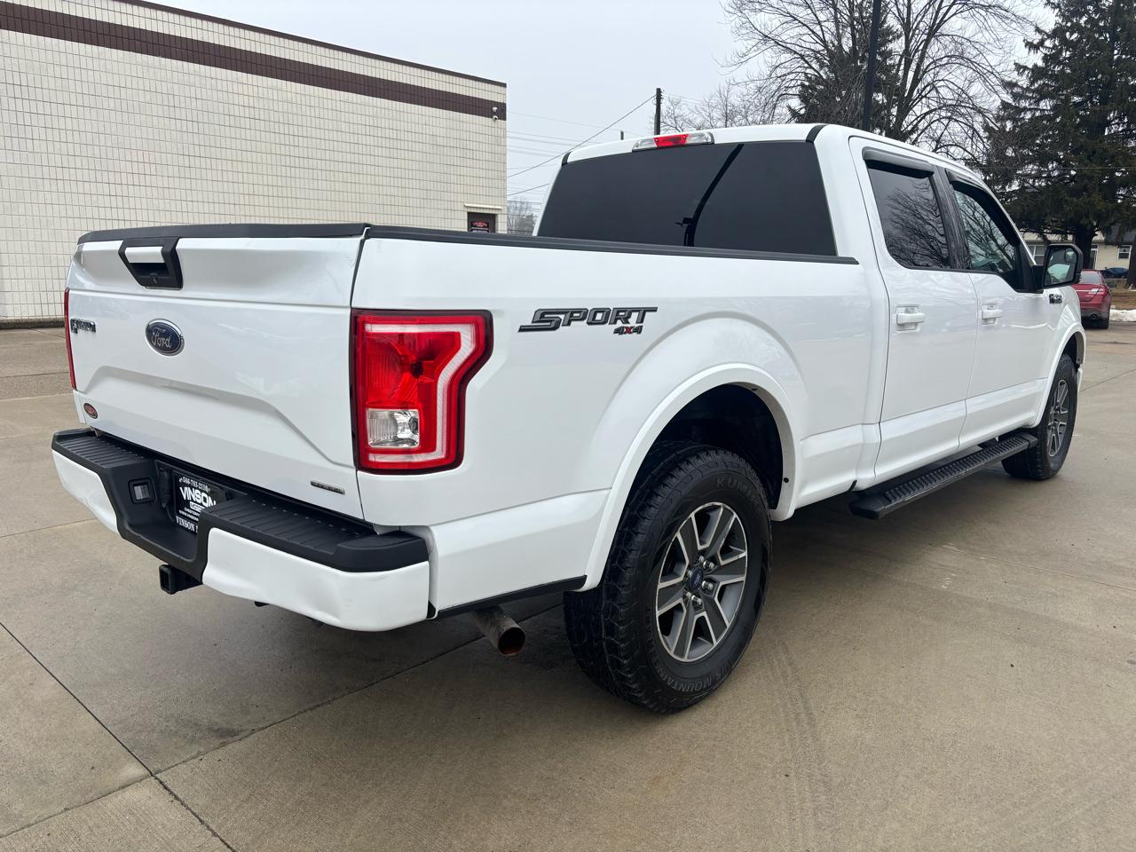 Ford F-150 4WD SuperCrew 139" XLT 2016