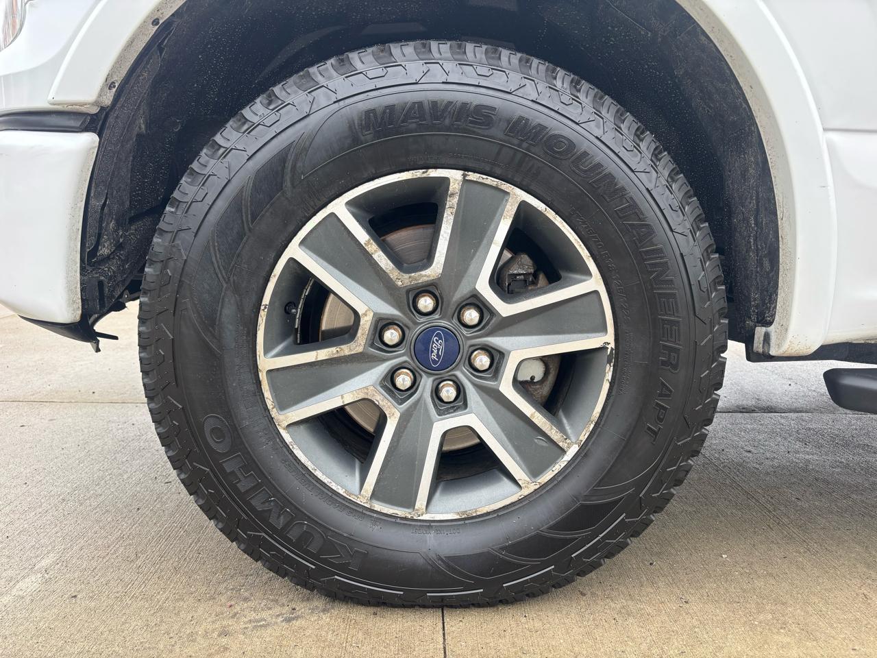 Ford F-150 4WD SuperCrew 139" XLT 2016