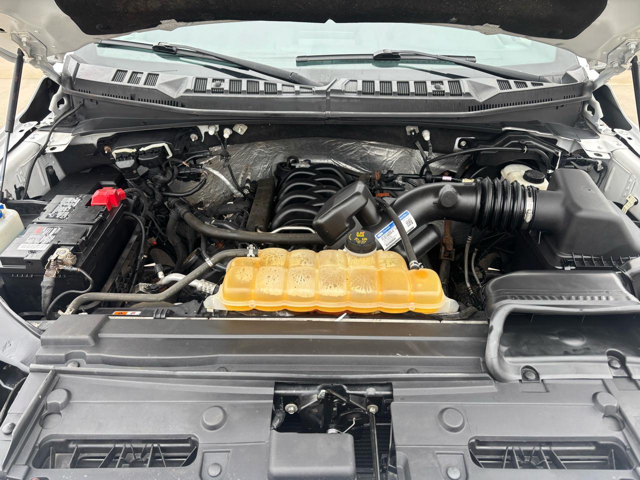 Ford F-150 4WD SuperCrew 139" XLT 2016