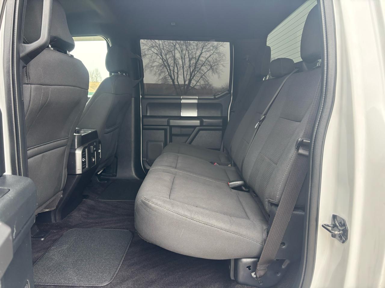 Ford F-150 4WD SuperCrew 139" XLT 2016