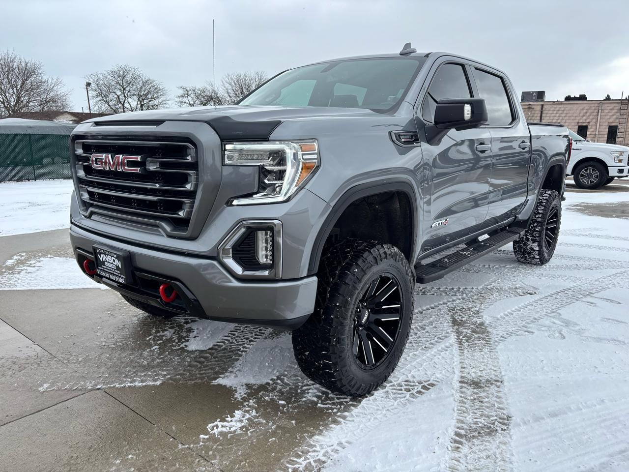 GMC Sierra 1500 4WD Crew Cab 147" AT4 2021