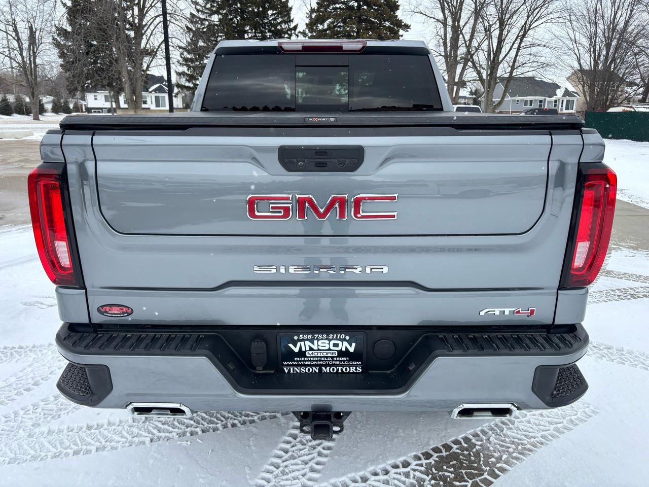 GMC Sierra 1500 4WD Crew Cab 147" AT4 2021