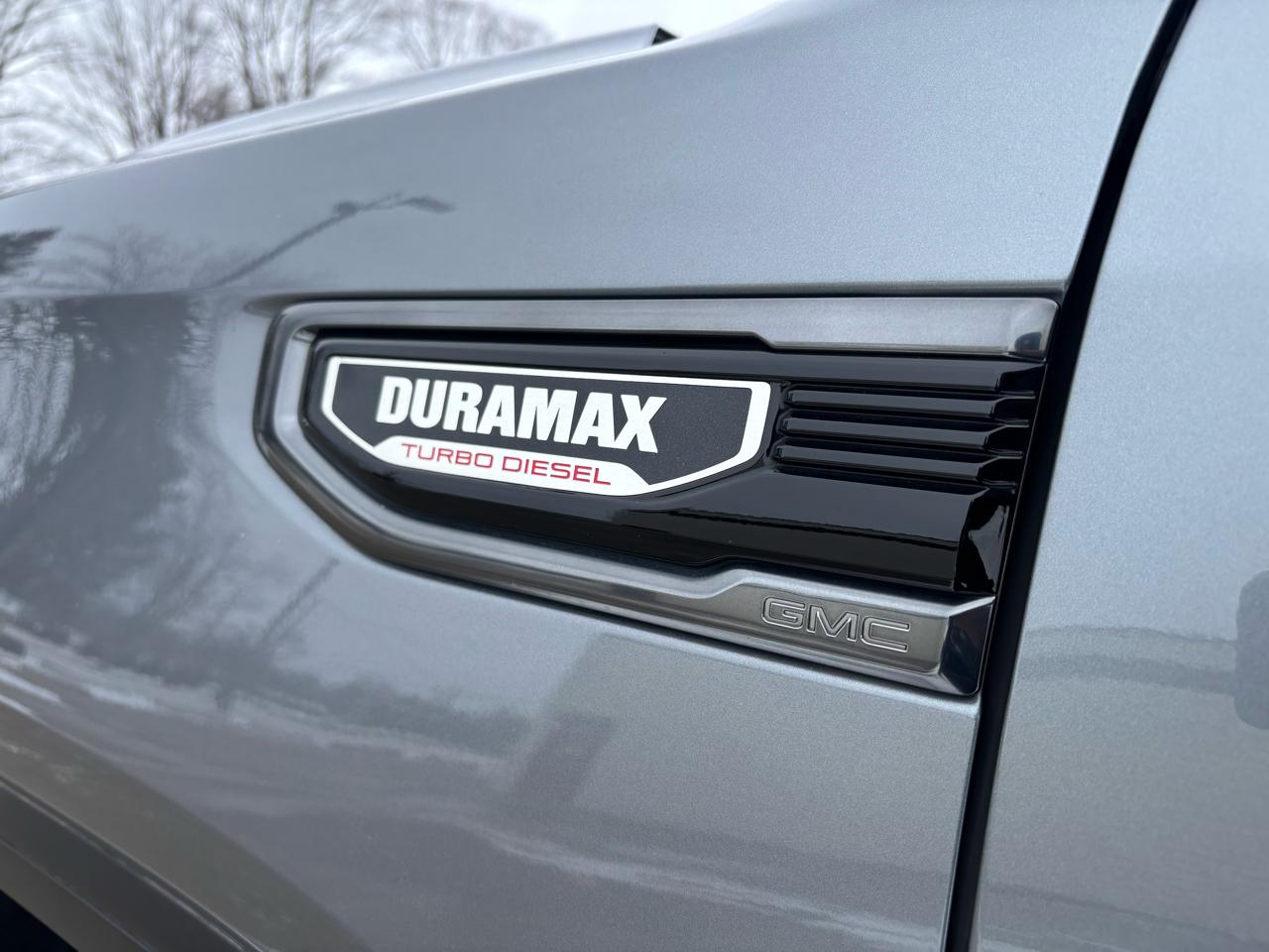 GMC Sierra 1500 4WD Crew Cab 147" AT4 2021