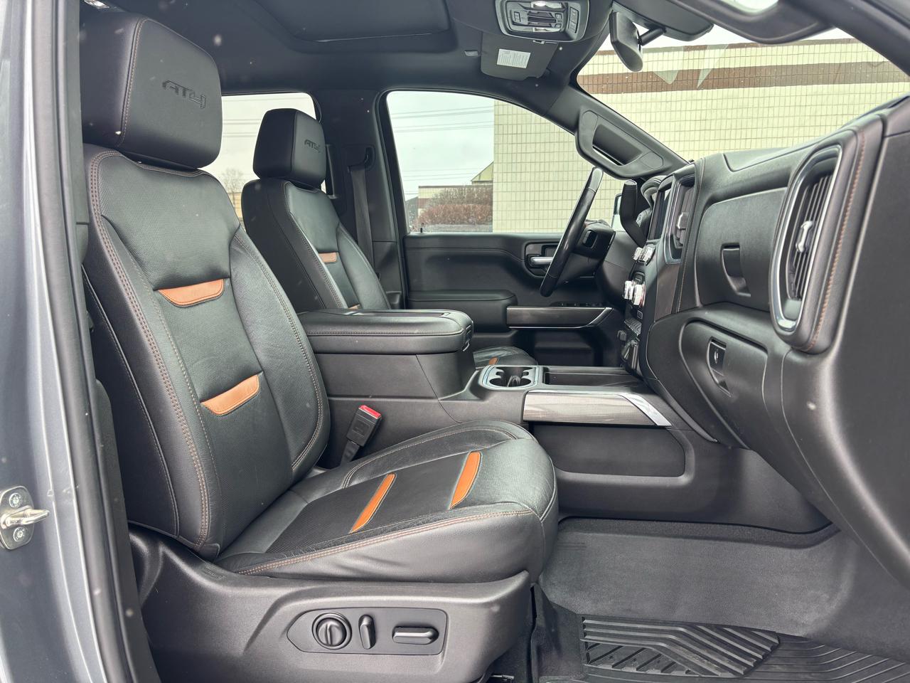 GMC Sierra 1500 4WD Crew Cab 147" AT4 2021