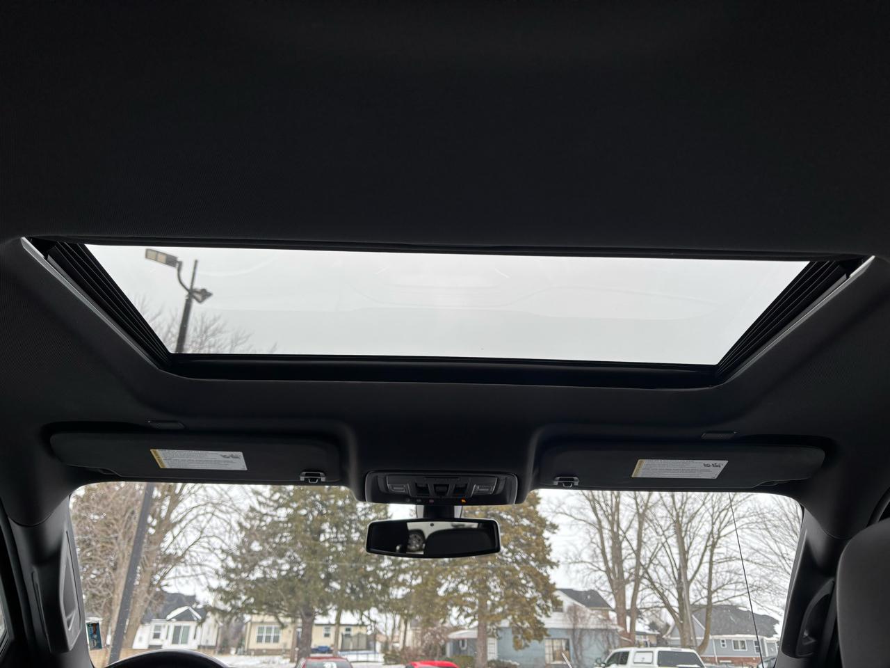 GMC Sierra 1500 4WD Crew Cab 147" AT4 2021