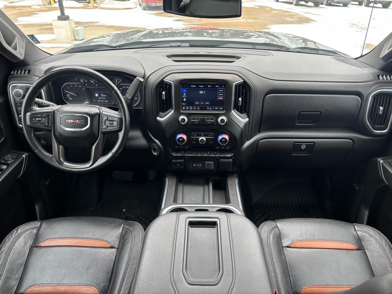 GMC Sierra 1500 4WD Crew Cab 147" AT4 2021