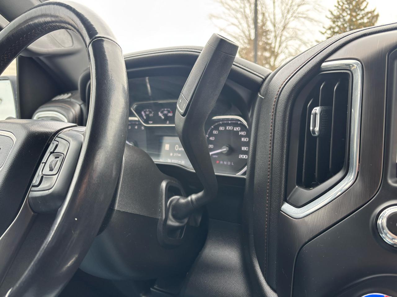 GMC Sierra 1500 4WD Crew Cab 147" AT4 2021