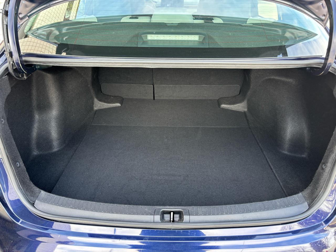 Toyota Corolla LE 2022