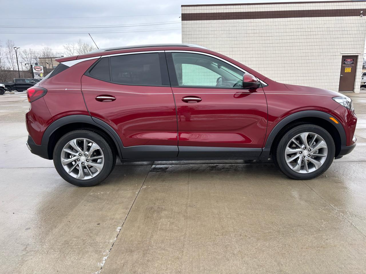 Buick Encore GX FWD 4dr Essence 2023