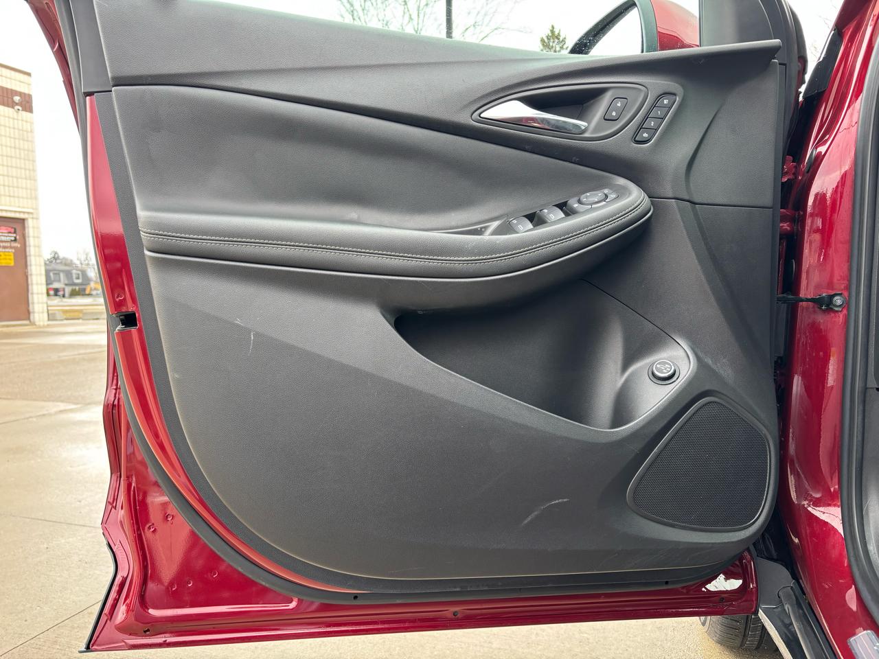 Buick Encore GX FWD 4dr Essence 2023