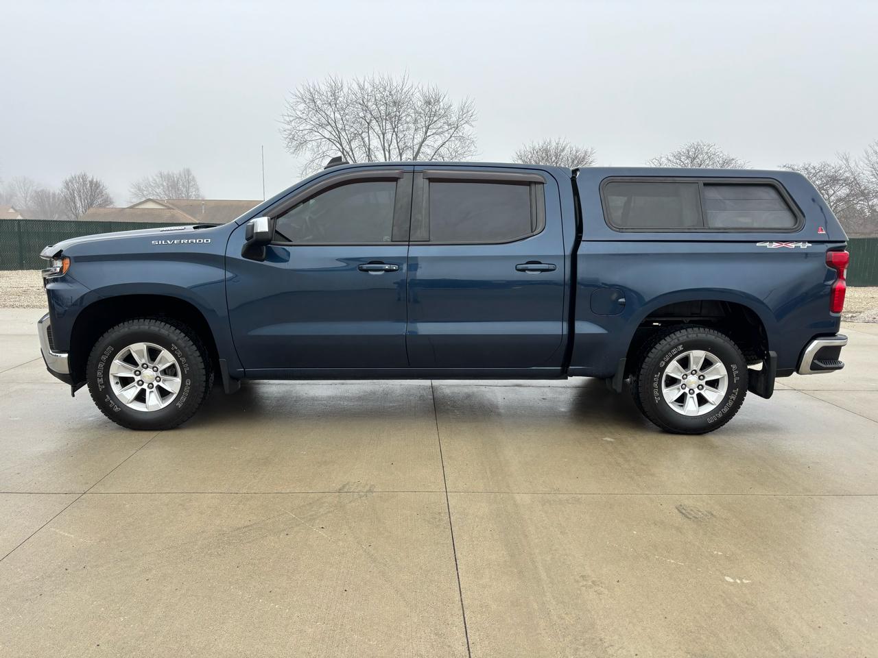 Chevrolet Silverado 1500 4WD Crew Cab 147" LT 2020