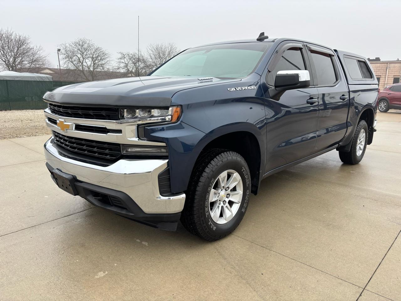 Chevrolet Silverado 1500 4WD Crew Cab 147" LT 2020