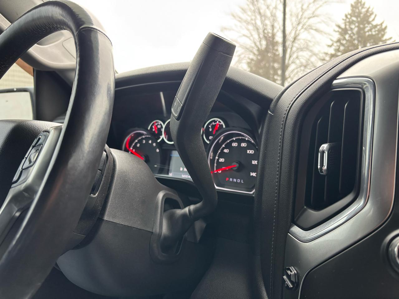 Chevrolet Silverado 1500 4WD Crew Cab 147" LT 2020