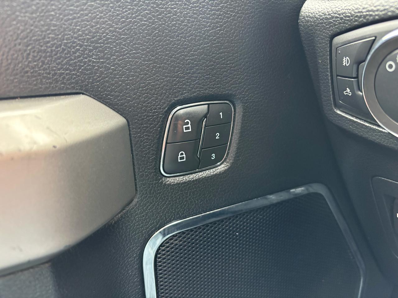 Ford F-150 Lariat 4WD SuperCrew 5.5' Box 2020