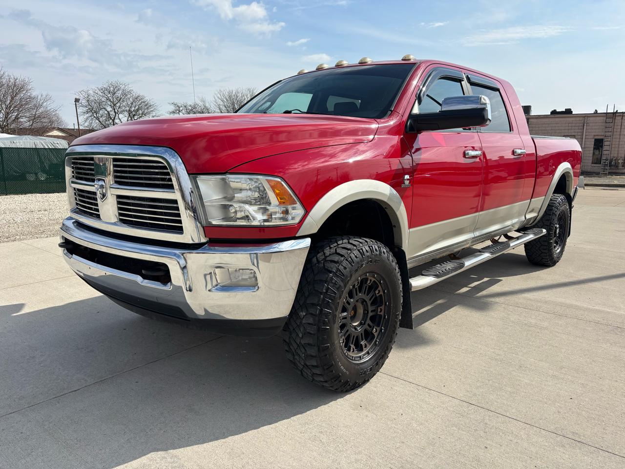 RAM 3500 4WD Mega Cab 160.5" Laramie 2011