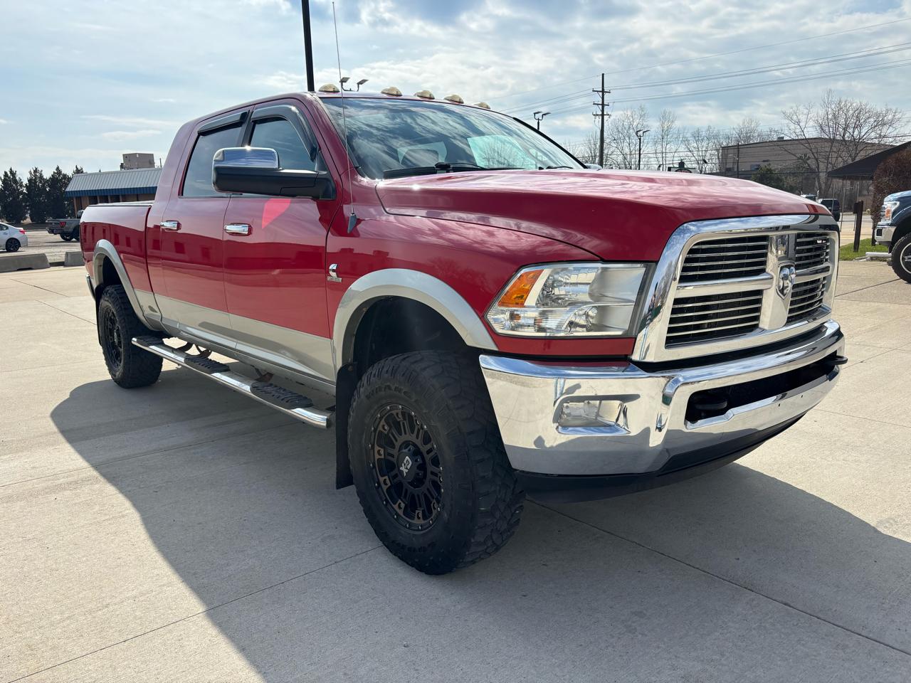 RAM 3500 4WD Mega Cab 160.5" Laramie 2011