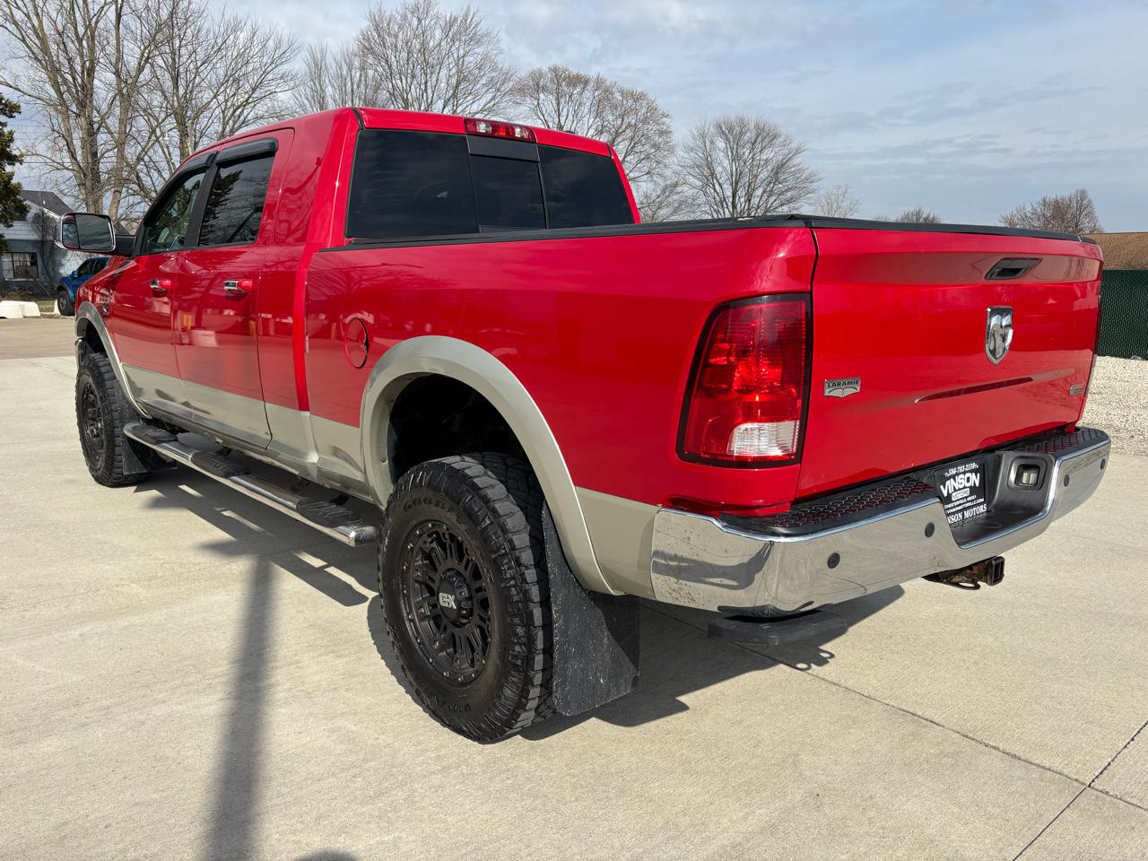 RAM 3500 4WD Mega Cab 160.5" Laramie 2011