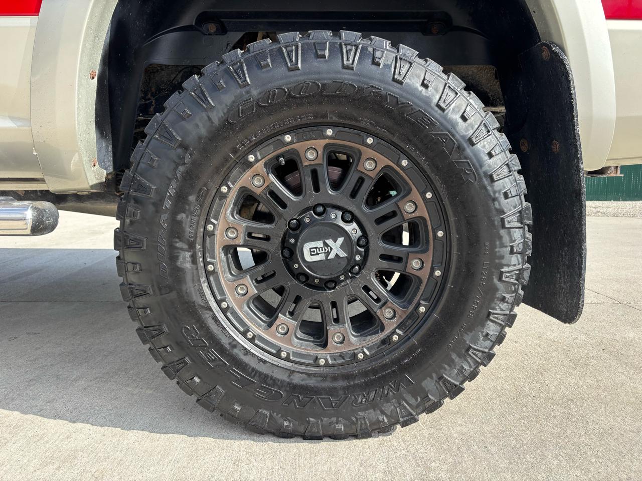 RAM 3500 4WD Mega Cab 160.5" Laramie 2011