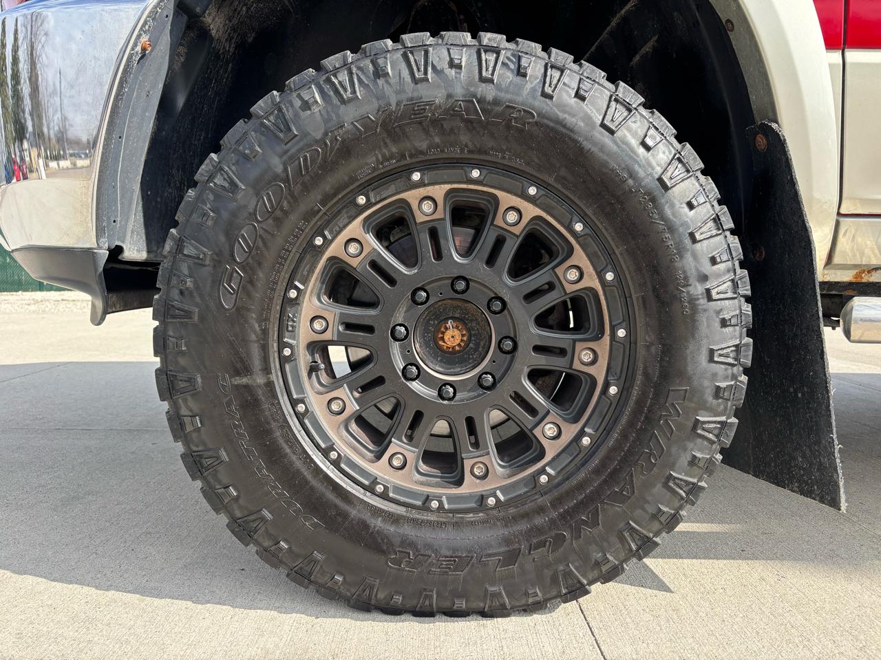 RAM 3500 4WD Mega Cab 160.5" Laramie 2011