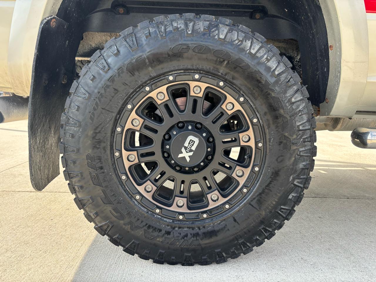 RAM 3500 4WD Mega Cab 160.5" Laramie 2011