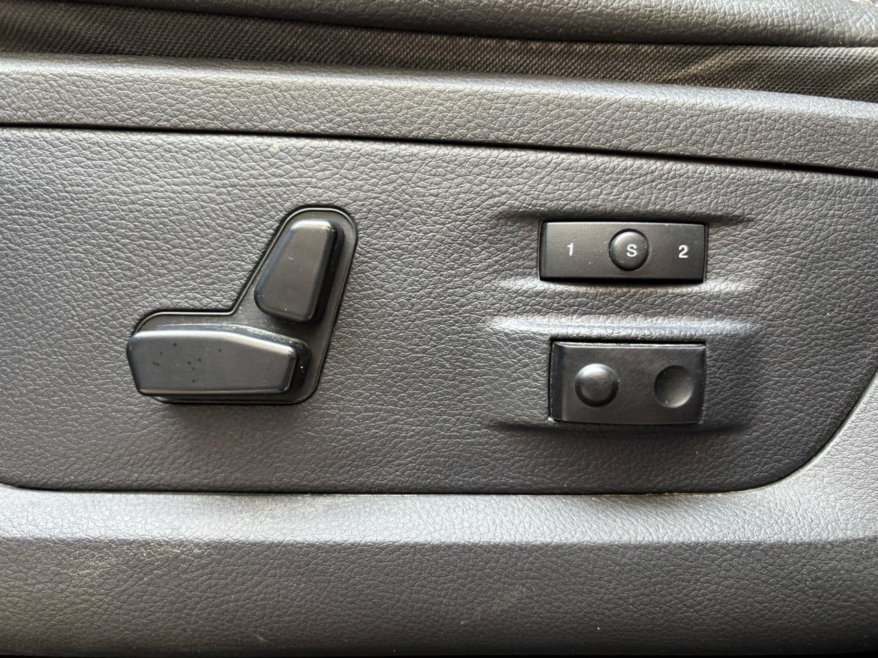 RAM 3500 4WD Mega Cab 160.5" Laramie 2011