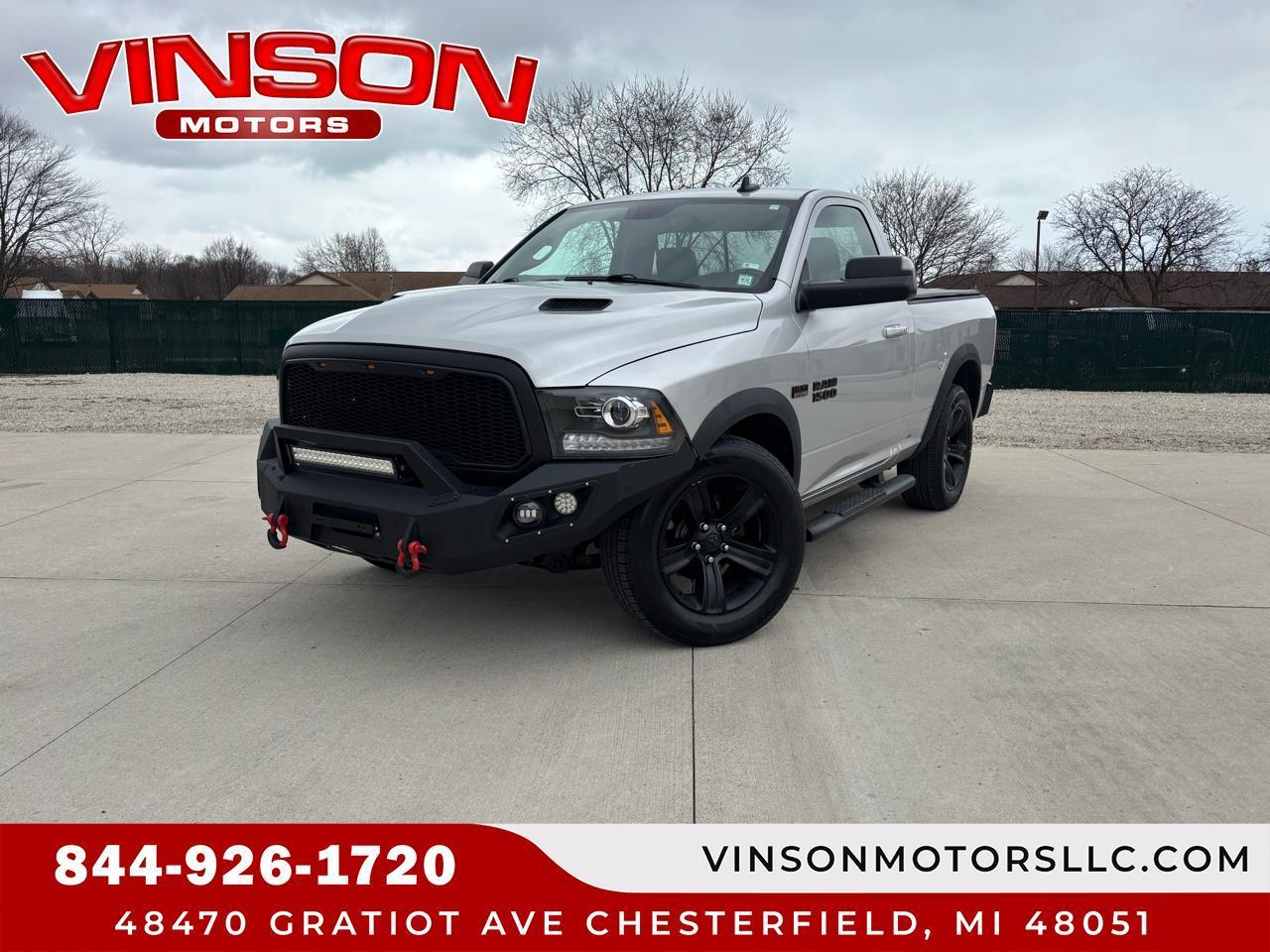 2017 RAM 1500 Night 4x4 Regular Cab 6'4" Box