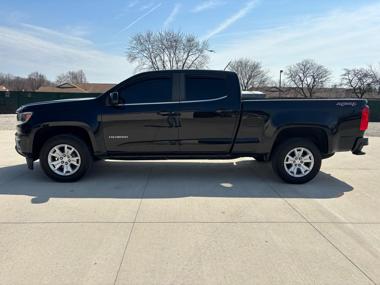 Chevrolet Colorado 4WD Crew Cab 140.5" LT 2017