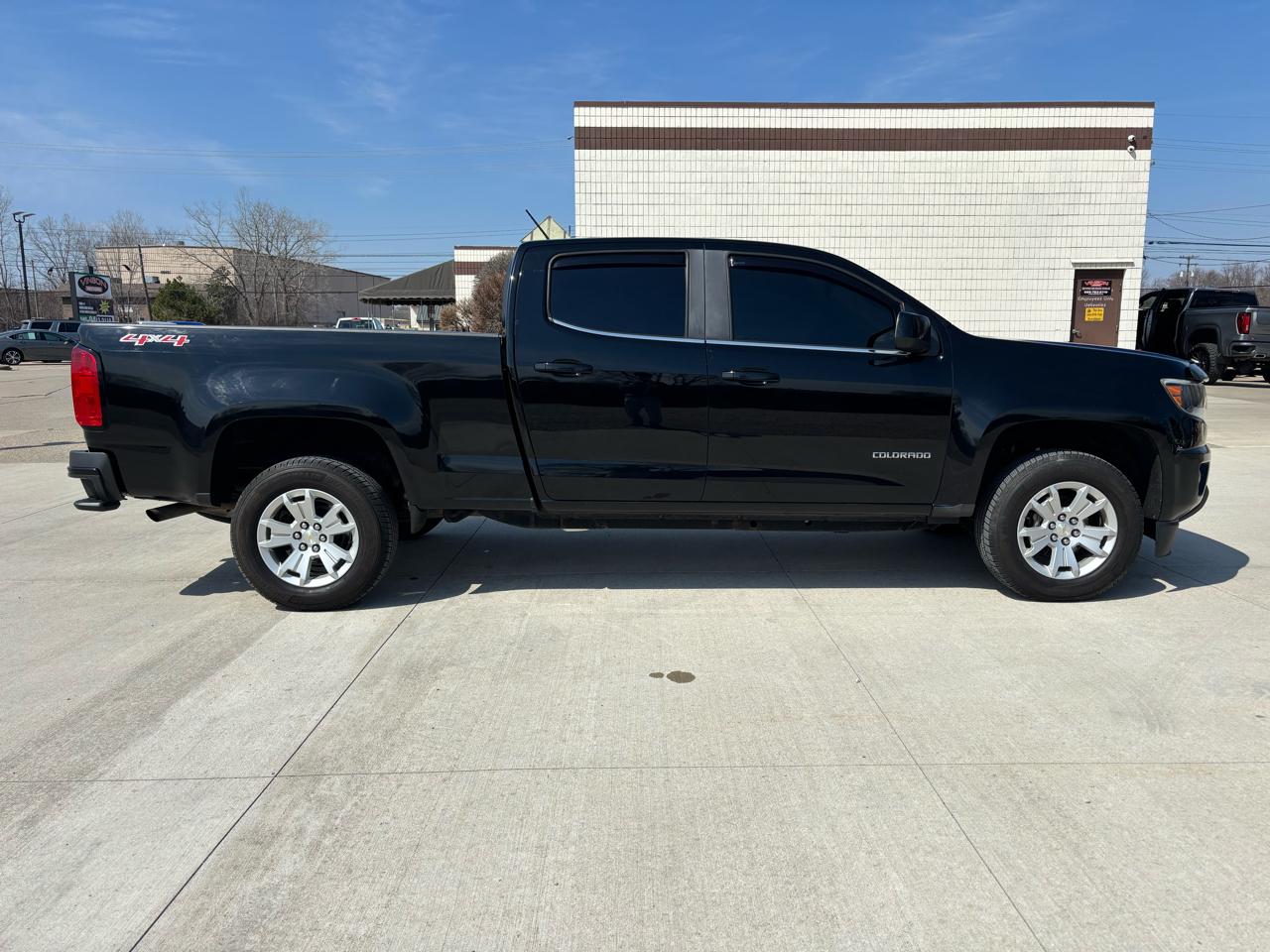 Chevrolet Colorado 4WD Crew Cab 140.5" LT 2017