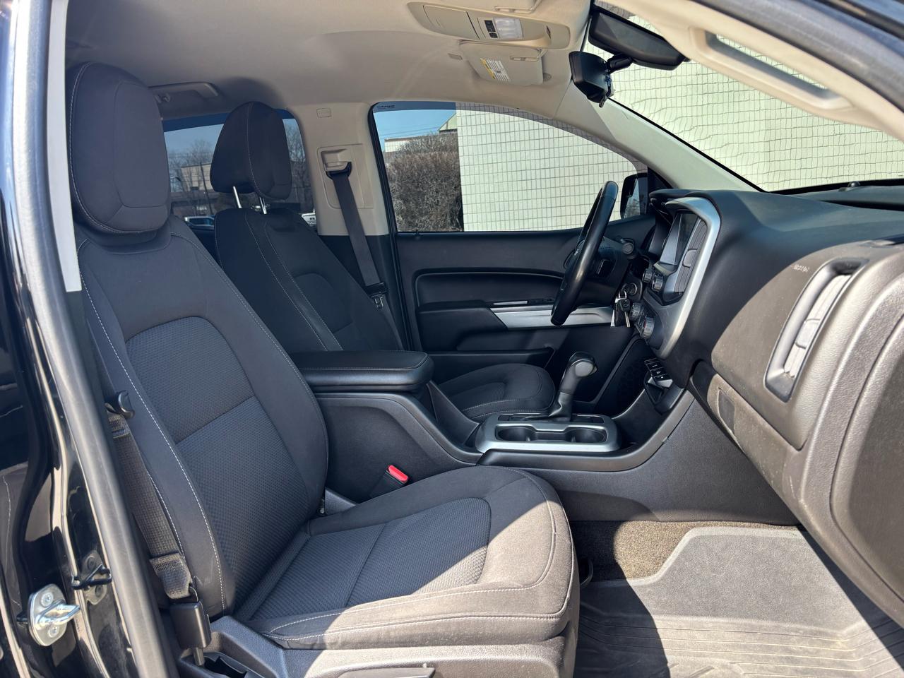 Chevrolet Colorado 4WD Crew Cab 140.5" LT 2017