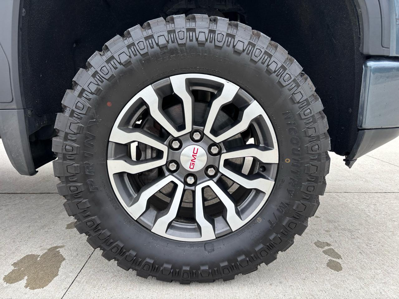 GMC Sierra 1500 4WD Crew Cab 147" AT4 2019