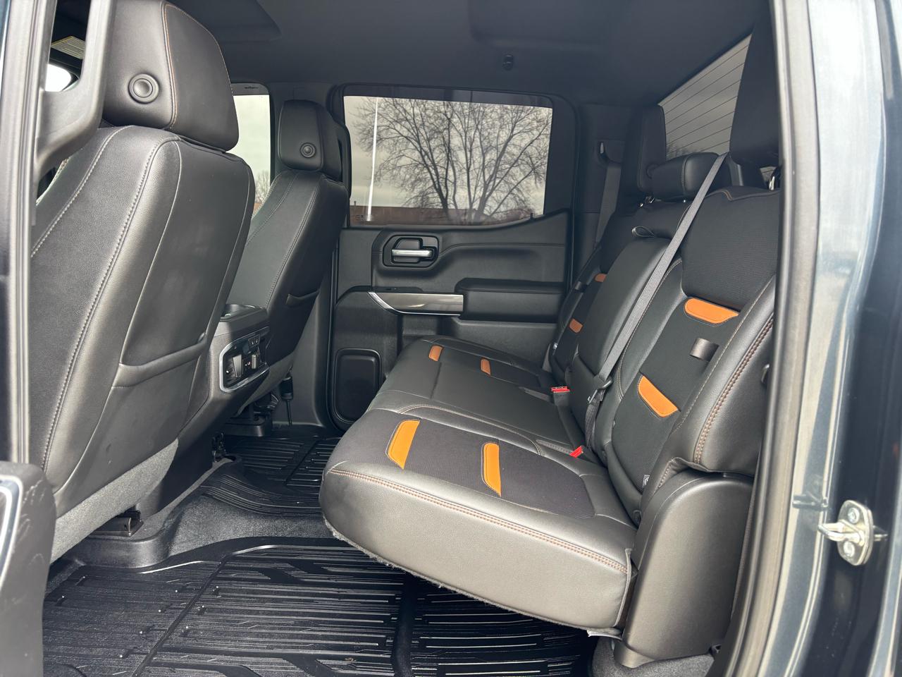 GMC Sierra 1500 4WD Crew Cab 147" AT4 2019
